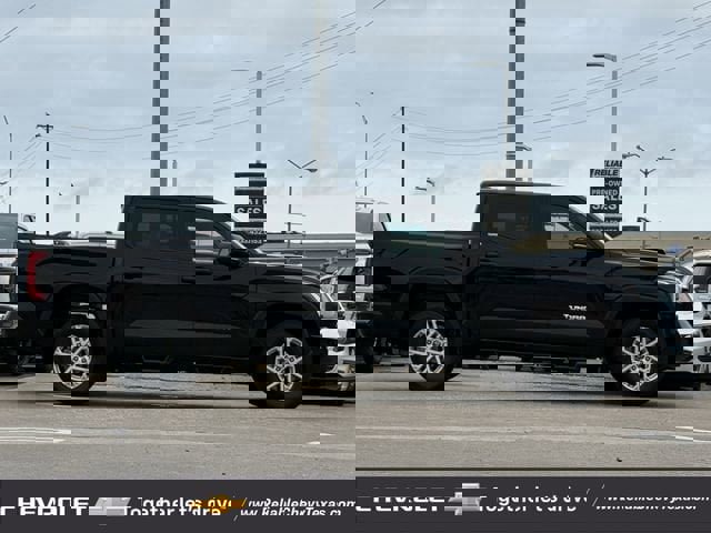 Used 2024 Toyota Tundra SR5 w/ SR5 Convenience Package image 5