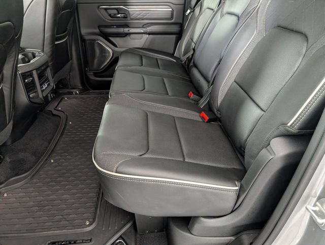 Used 2025 RAM 1500 Limited AWD/4WD image 26