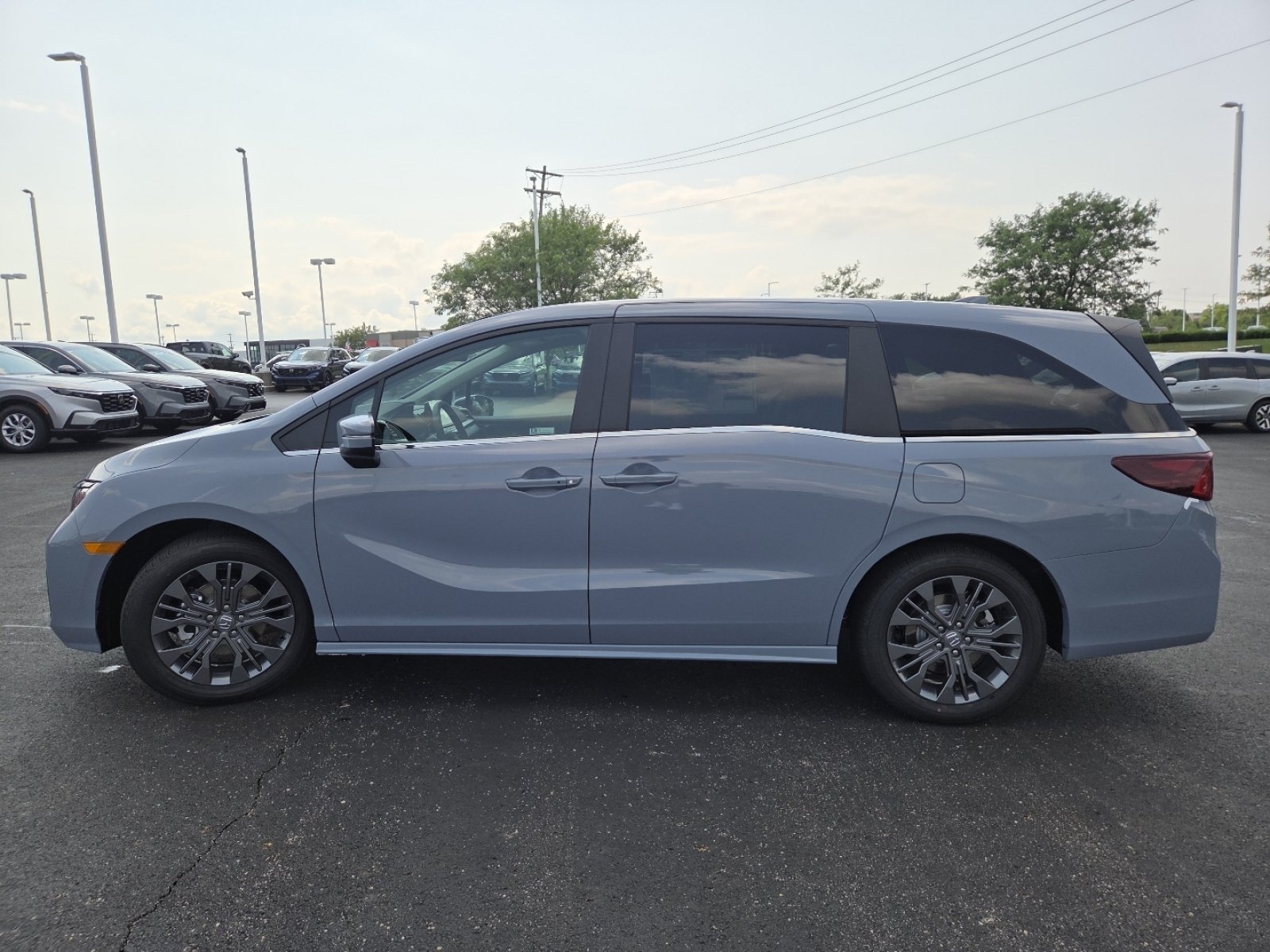 New 2026 Honda Odyssey Touring image 16