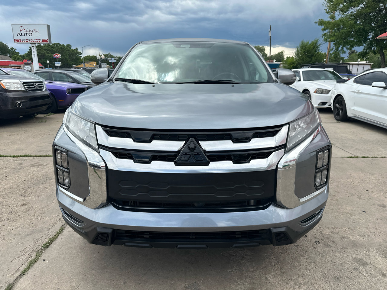 Used 2021 Mitsubishi Outlander Sport SE image 2