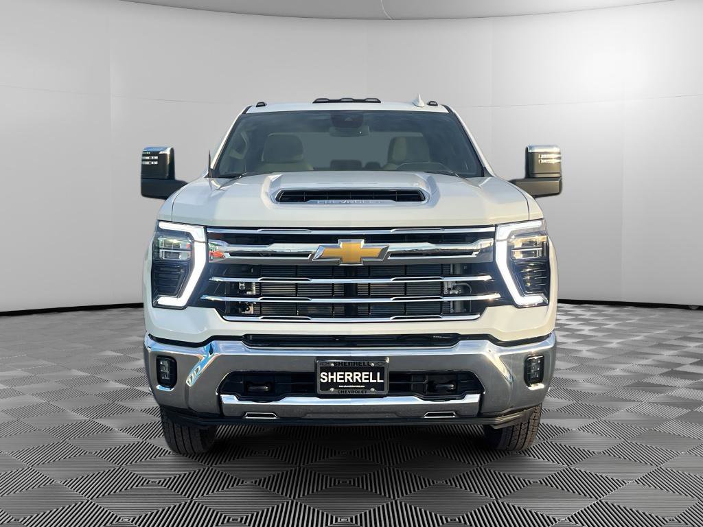 New 2026 Chevrolet Silverado 3500 LTZ image 8