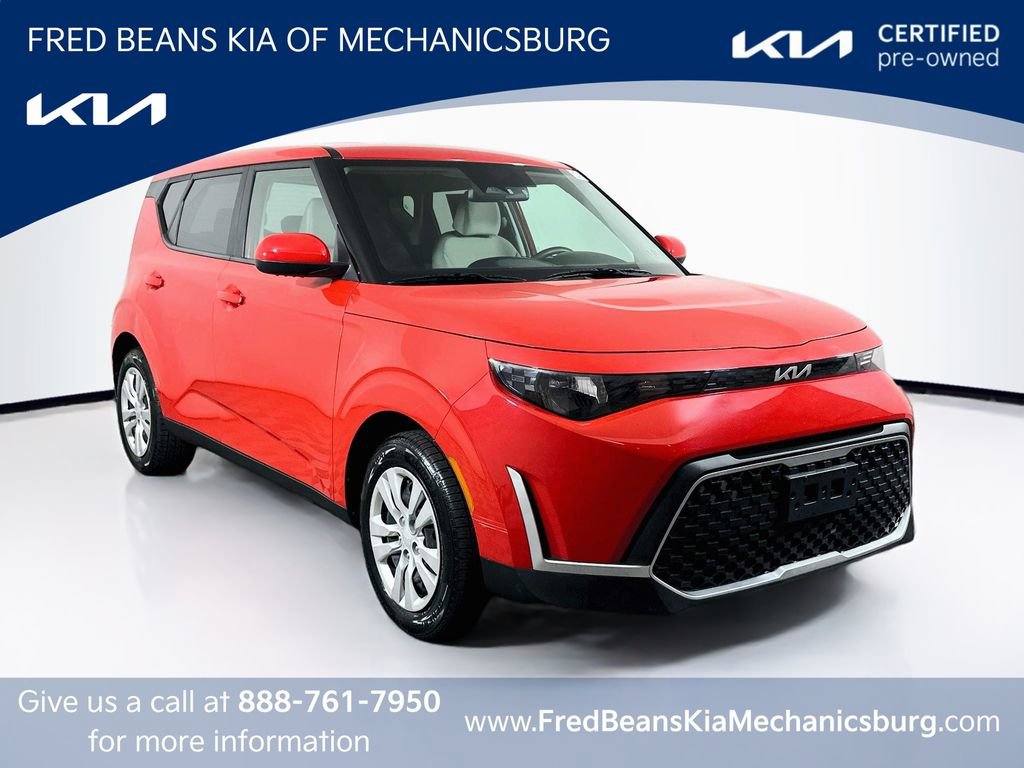 Certified 2023 Kia Soul LX FWD image 1