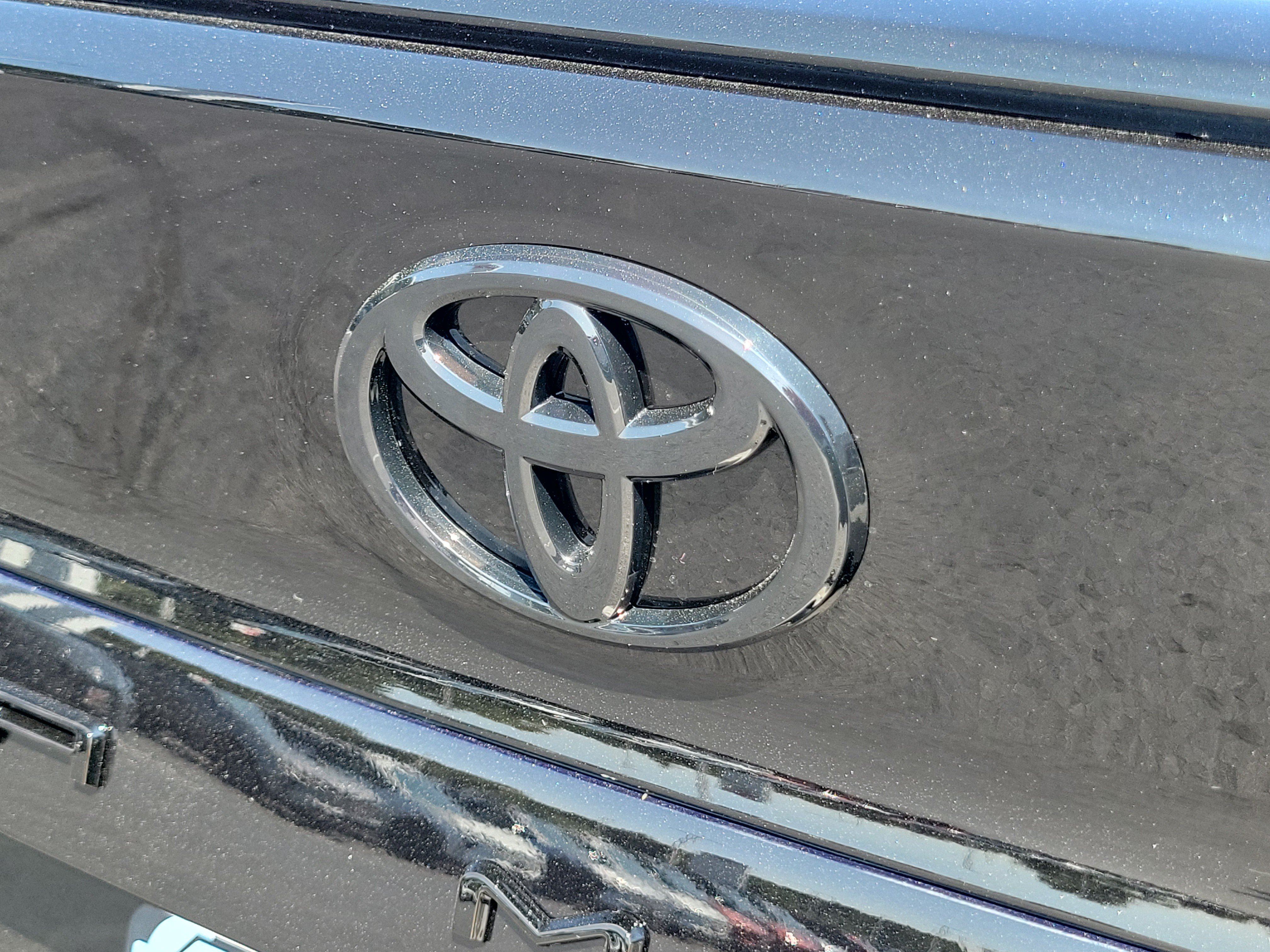 New 2026 Toyota Camry SE AWD/4WD image 6