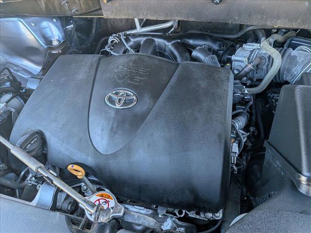 Used 2019 Toyota Highlander Limited image 23