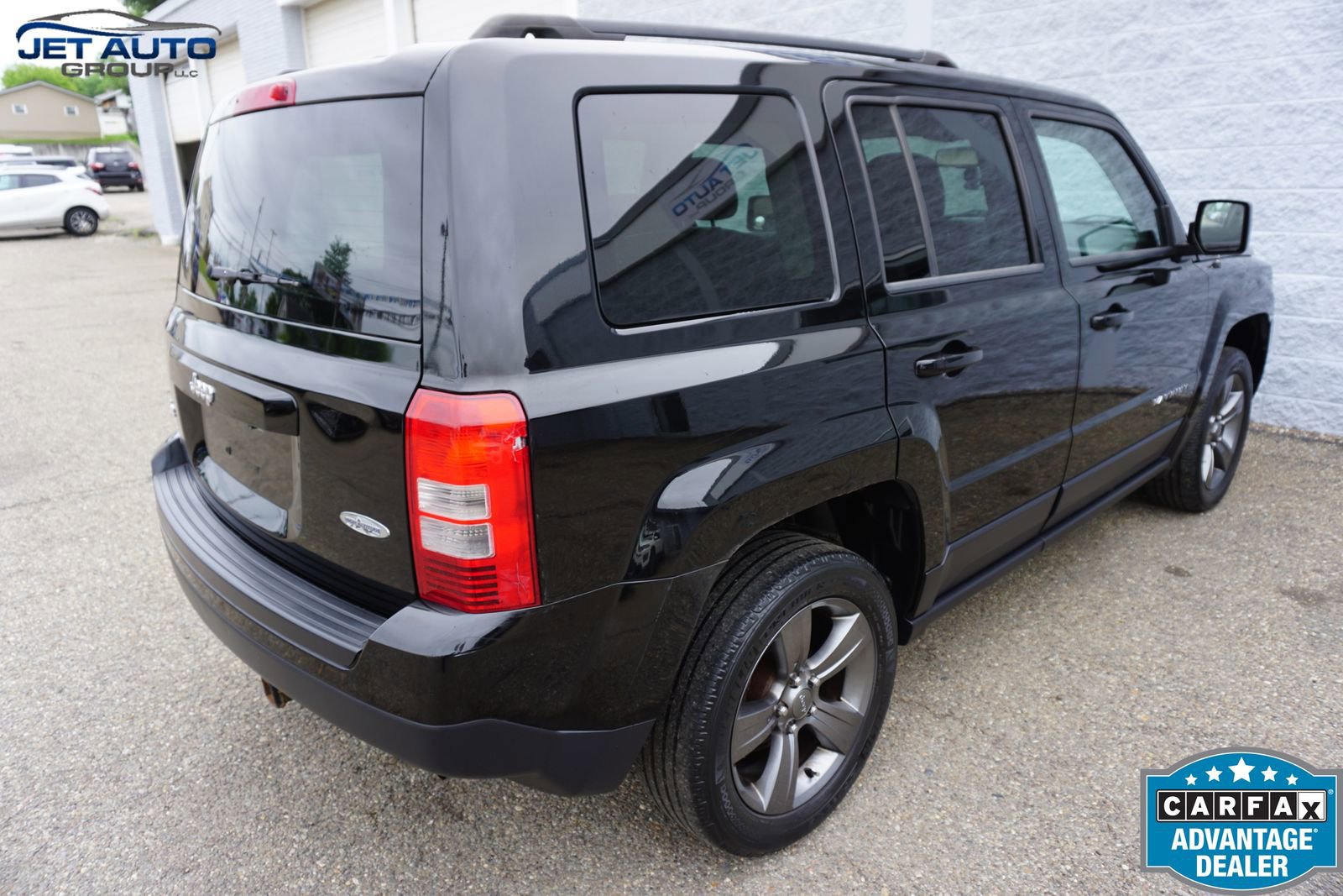 Used 2015 Jeep Patriot High Altitude AWD/4WD image 10