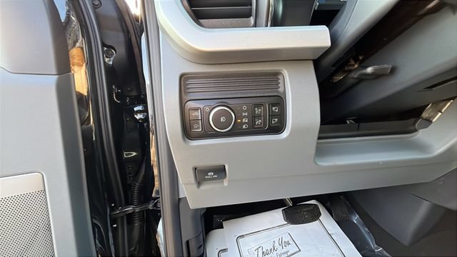 New 2026 Ford F350 XLT w/ XLT Premium Package AWD/4WD image 11