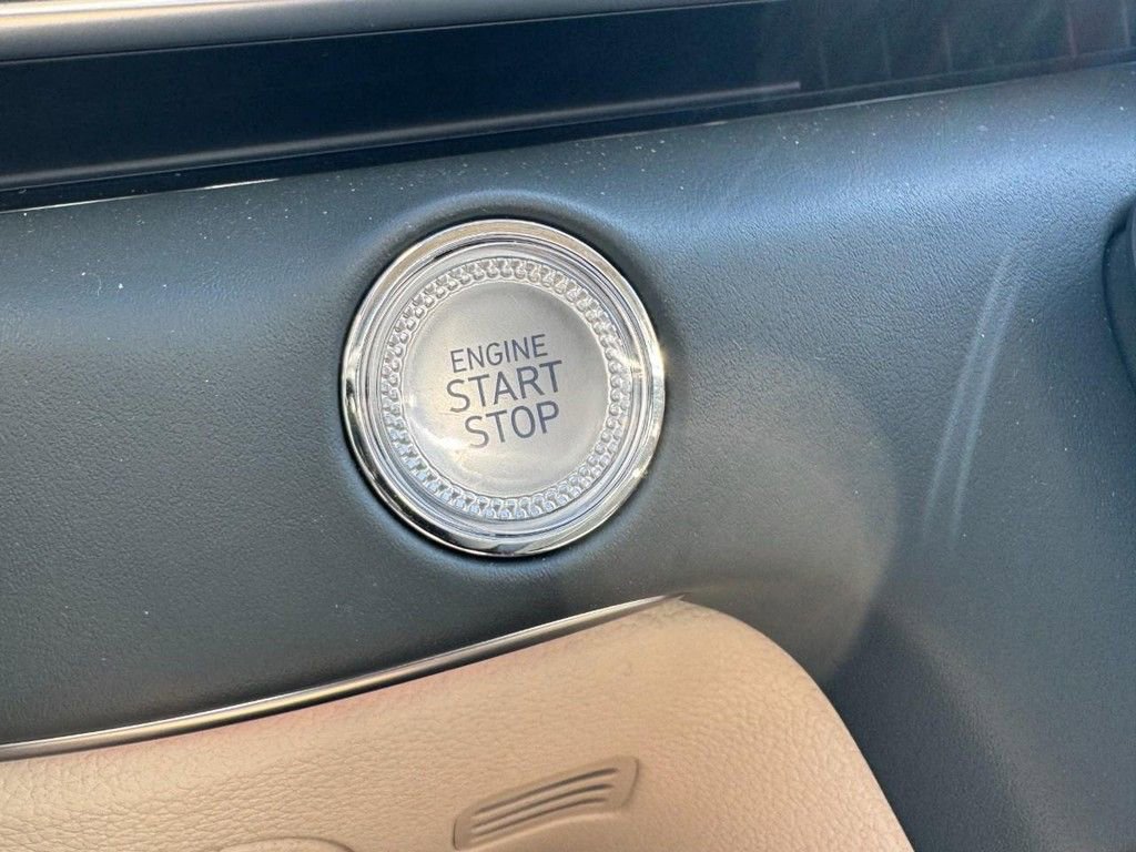 Certified 2025 Genesis GV80 2.5T Prestige image 24