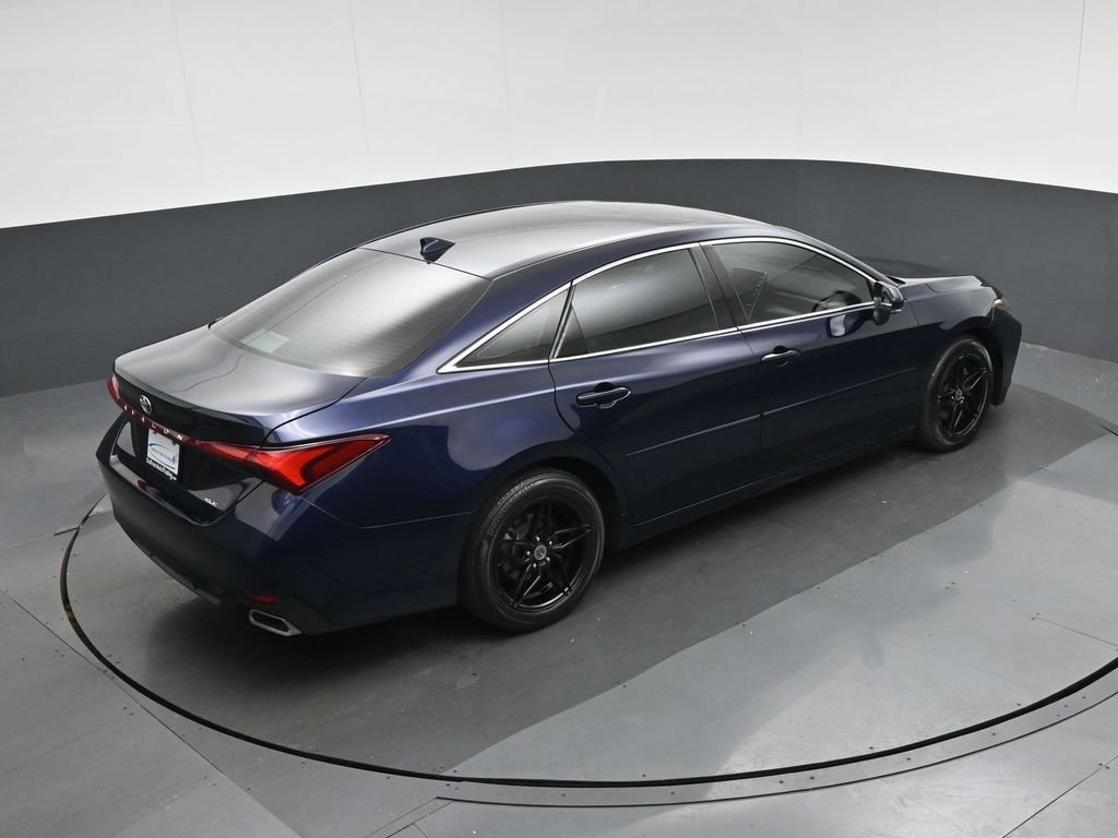 Used 2022 Toyota Avalon XLE w/ Moonroof Package image 60