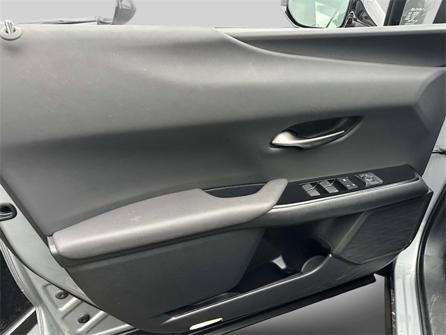 Used 2023 Lexus UX 250h AWD w/ Premium Package image 17