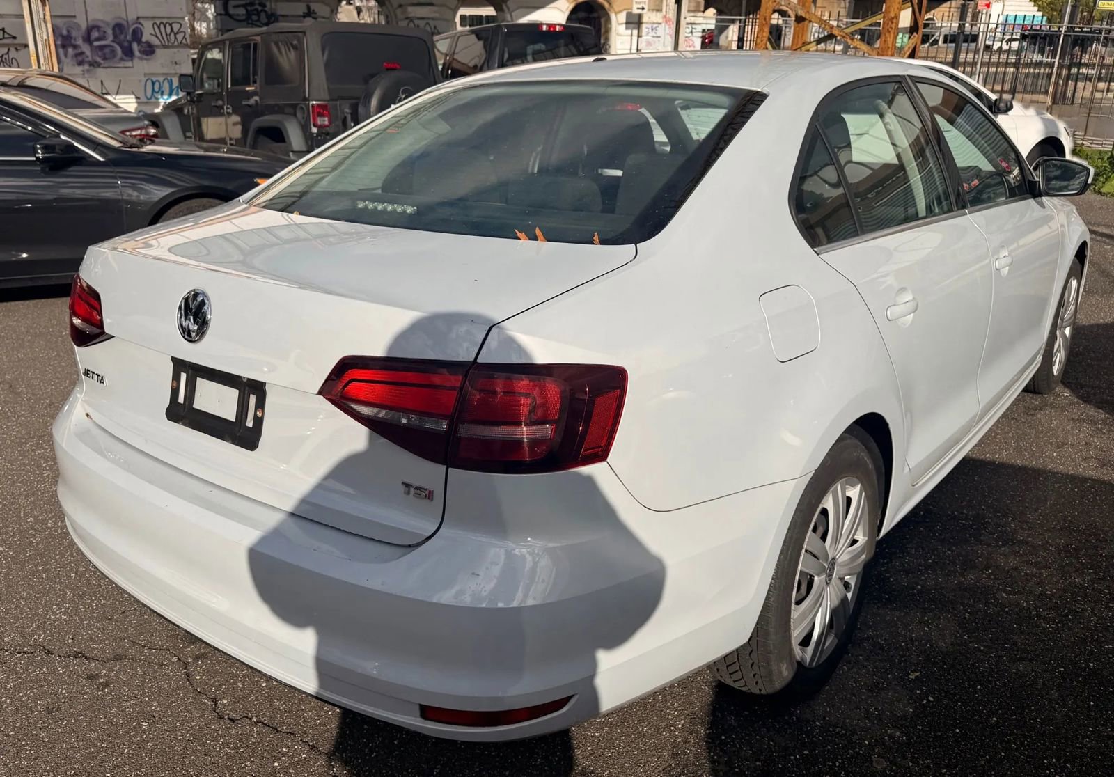 Used 2017 Volkswagen Jetta S image 5