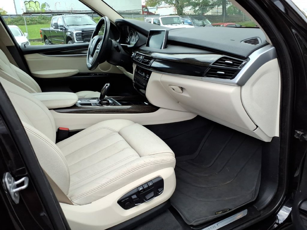 Used 2016 BMW X5 xDrive35i AWD/4WD image 11