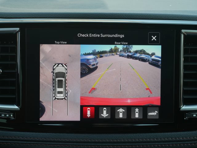 Used 2025 Chrysler Pacifica Pinnacle FWD image 7