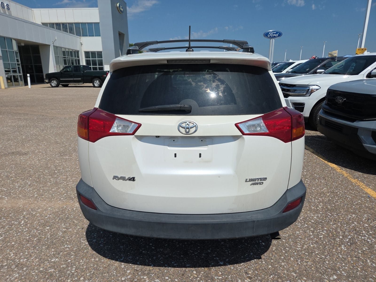 Used 2014 Toyota RAV4 Limited w/ Technology Package AWD/4WD image 7
