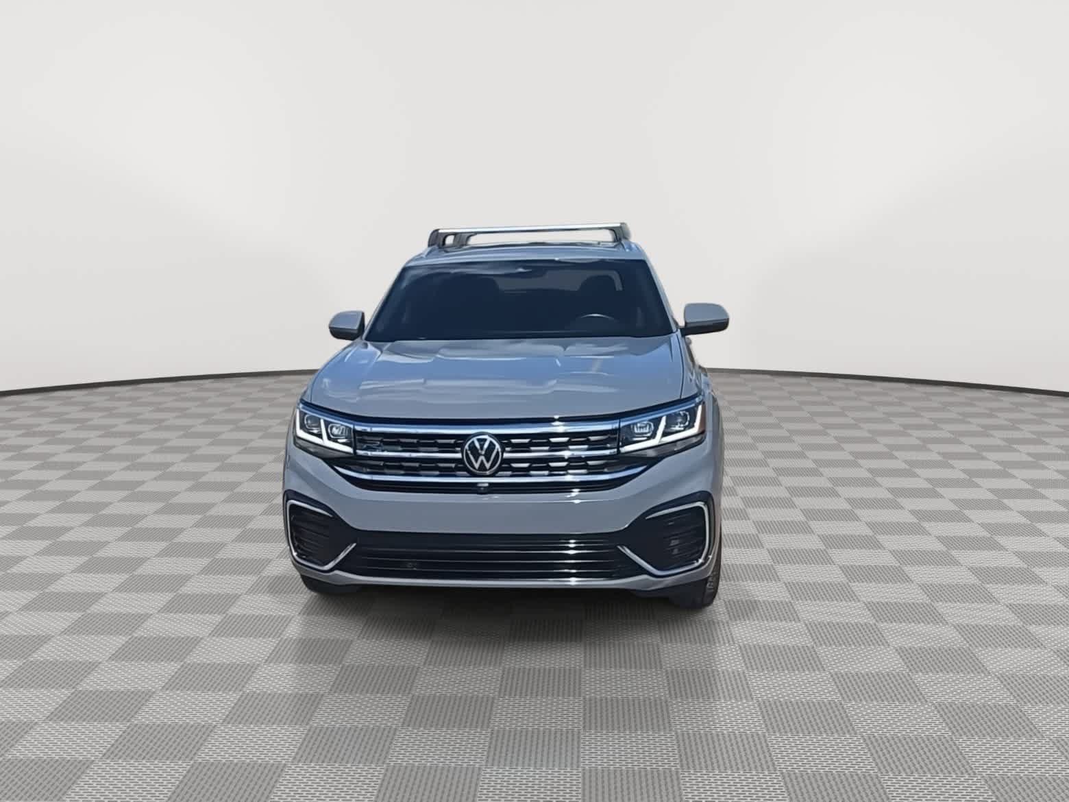 Used 2023 Volkswagen Atlas Cross Sport SEL Premium R-Line AWD/4WD image 3