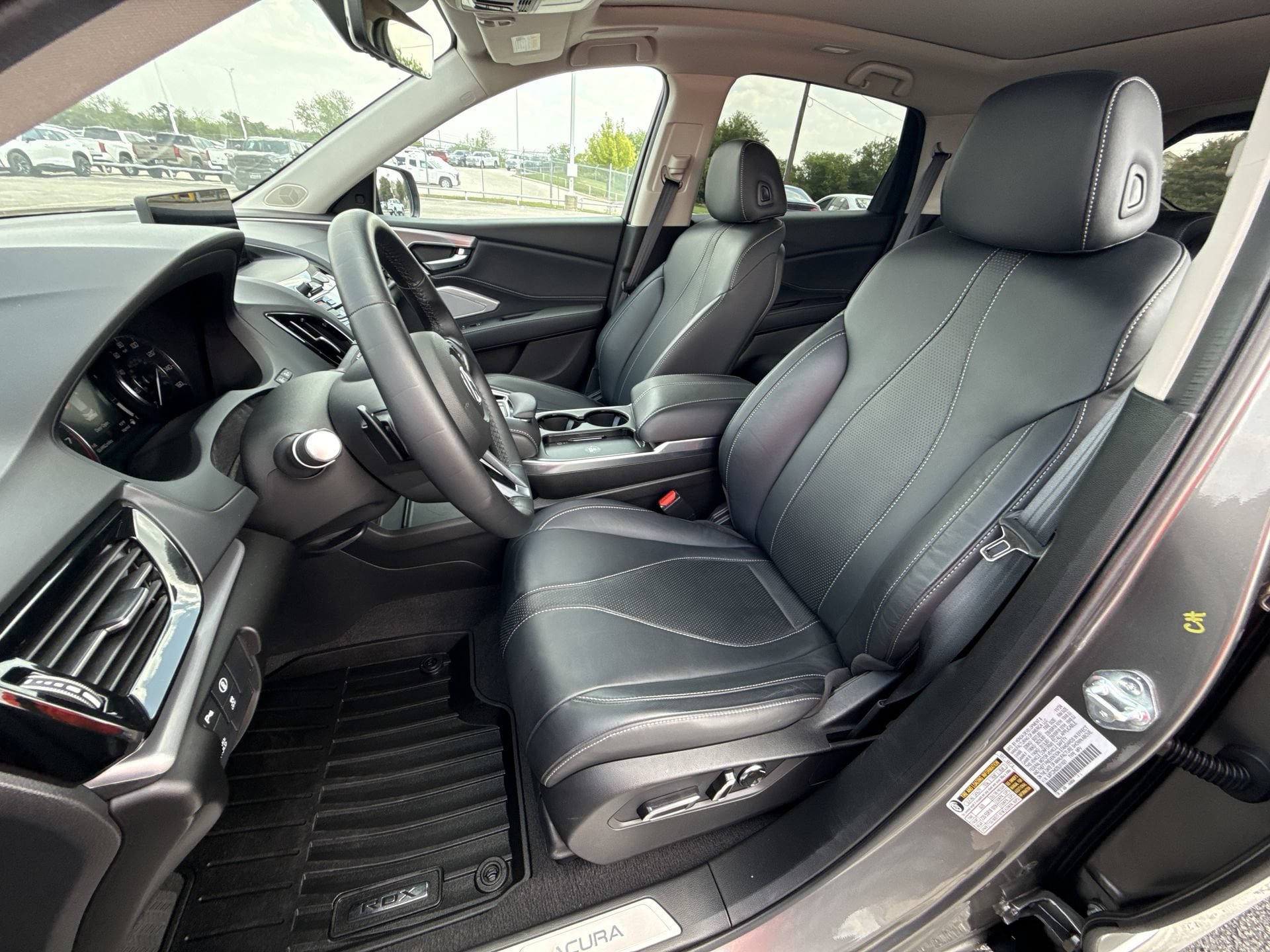 Used 2025 Acura RDX SH-AWD w/ Technology Package image 13
