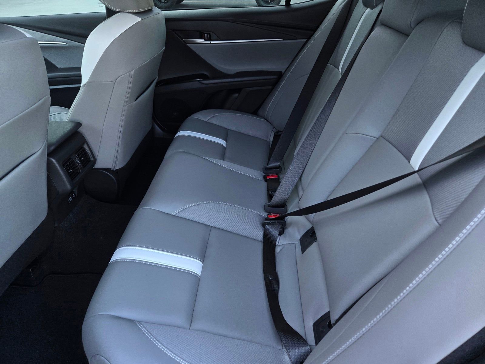 Certified 2026 Toyota Camry SE FWD image 11