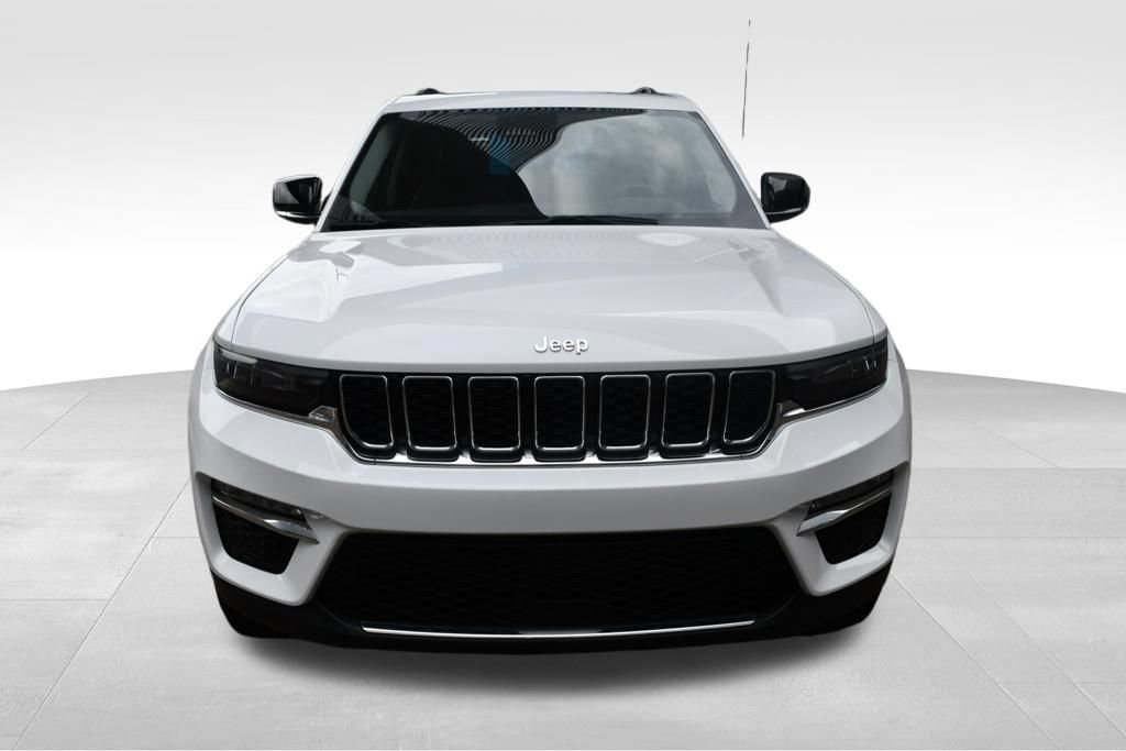 Used 2023 Jeep Grand Cherokee Limited AWD/4WD image 13