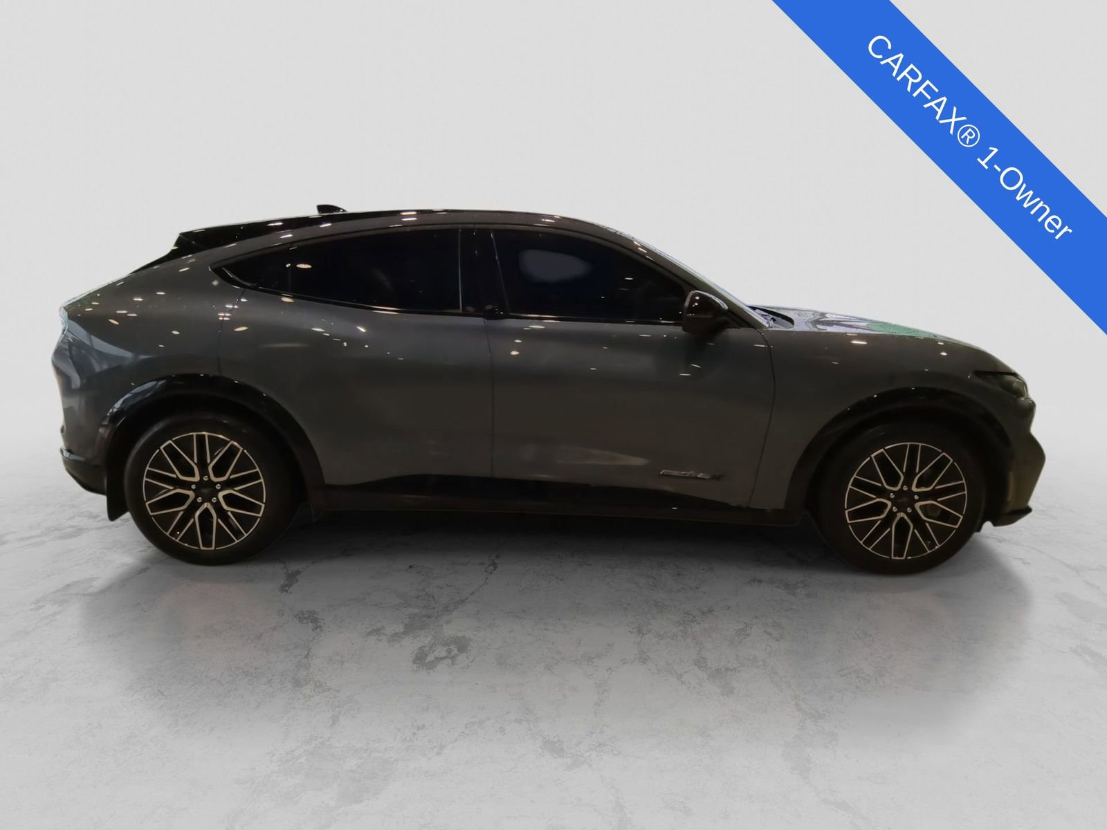 Used 2024 Ford Mustang Mach-E Premium image 9