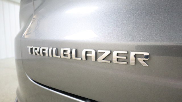 Used 2021 Chevrolet TrailBlazer LS FWD image 22
