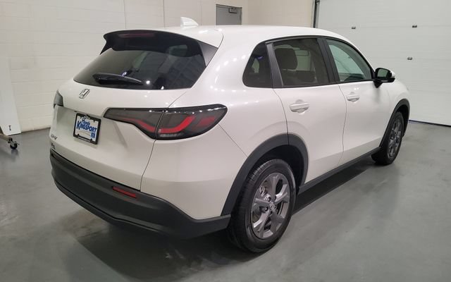 New 2027 Honda HR-V LX image 8
