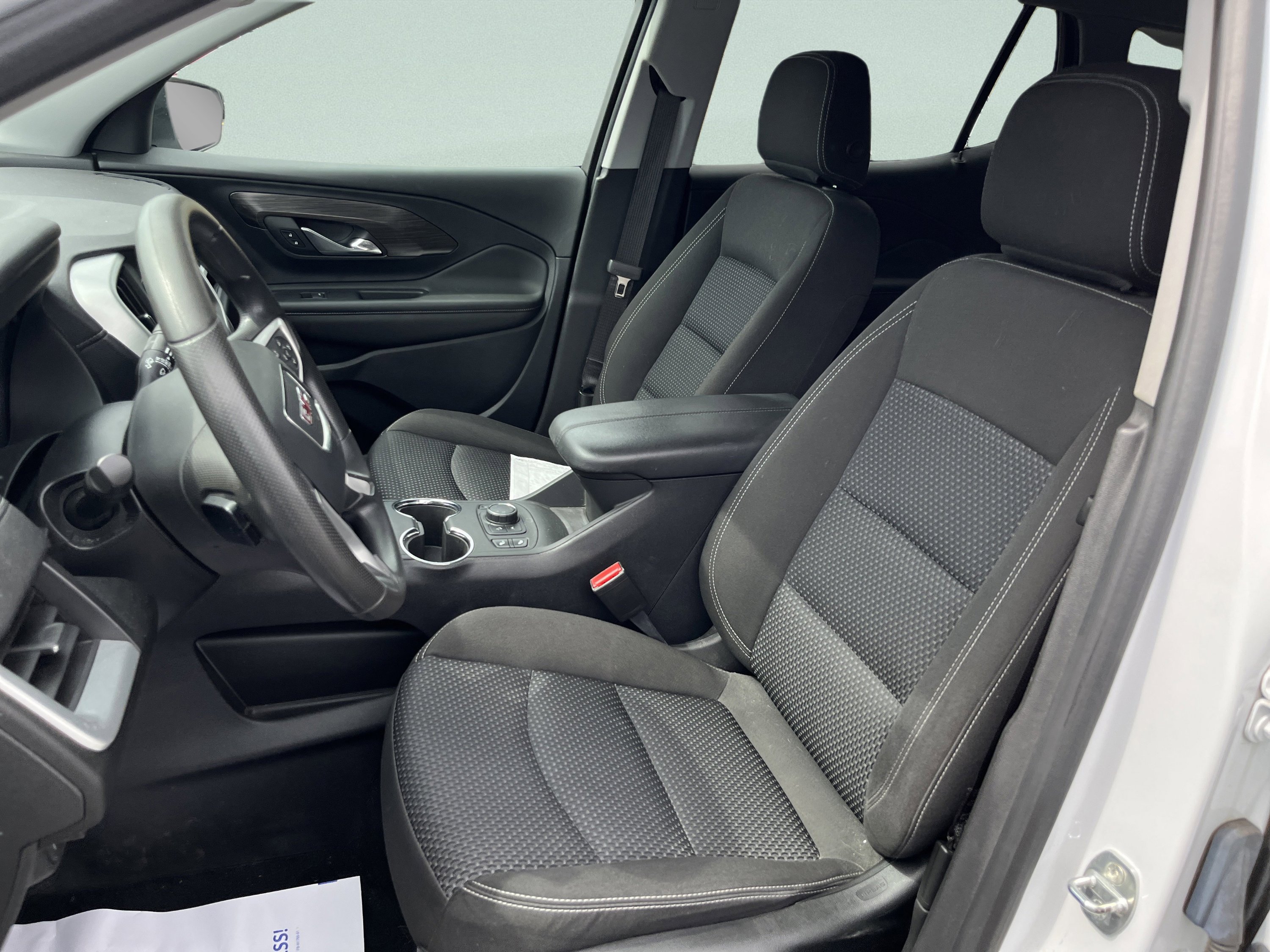 Used 2022 GMC Terrain SLE w/ Driver Convenience Package AWD/4WD image 13