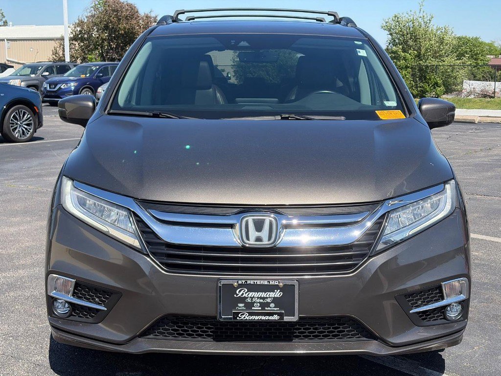 Used 2018 Honda Odyssey Elite image 2