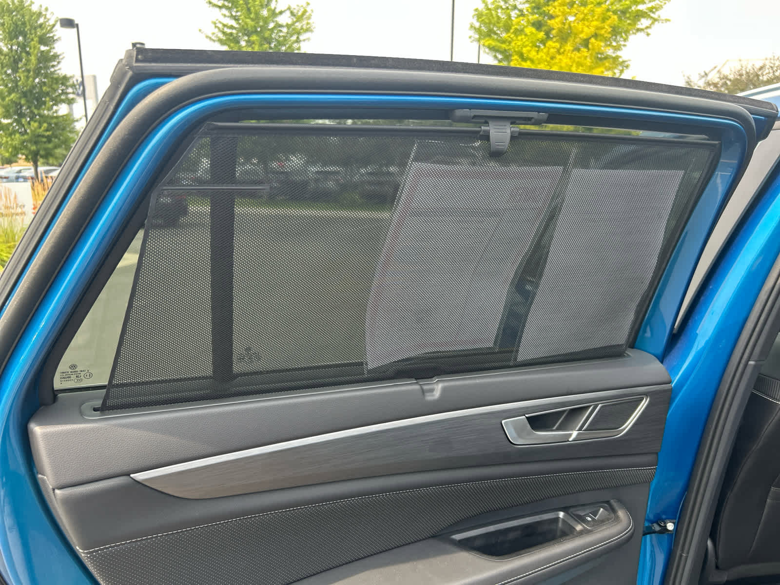 Used 2024 Volkswagen Atlas Cross Sport SE image 18