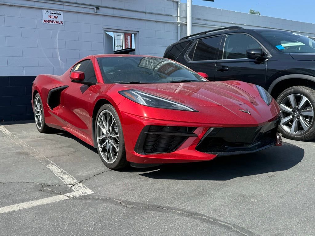 Used 2025 Chevrolet Corvette Stingray Preferred Cpe w/ 2LT