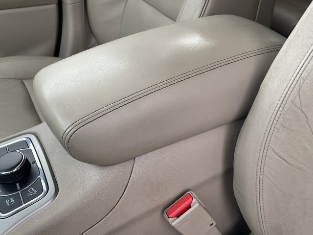 Used 2017 Jeep Grand Cherokee Limited image 35