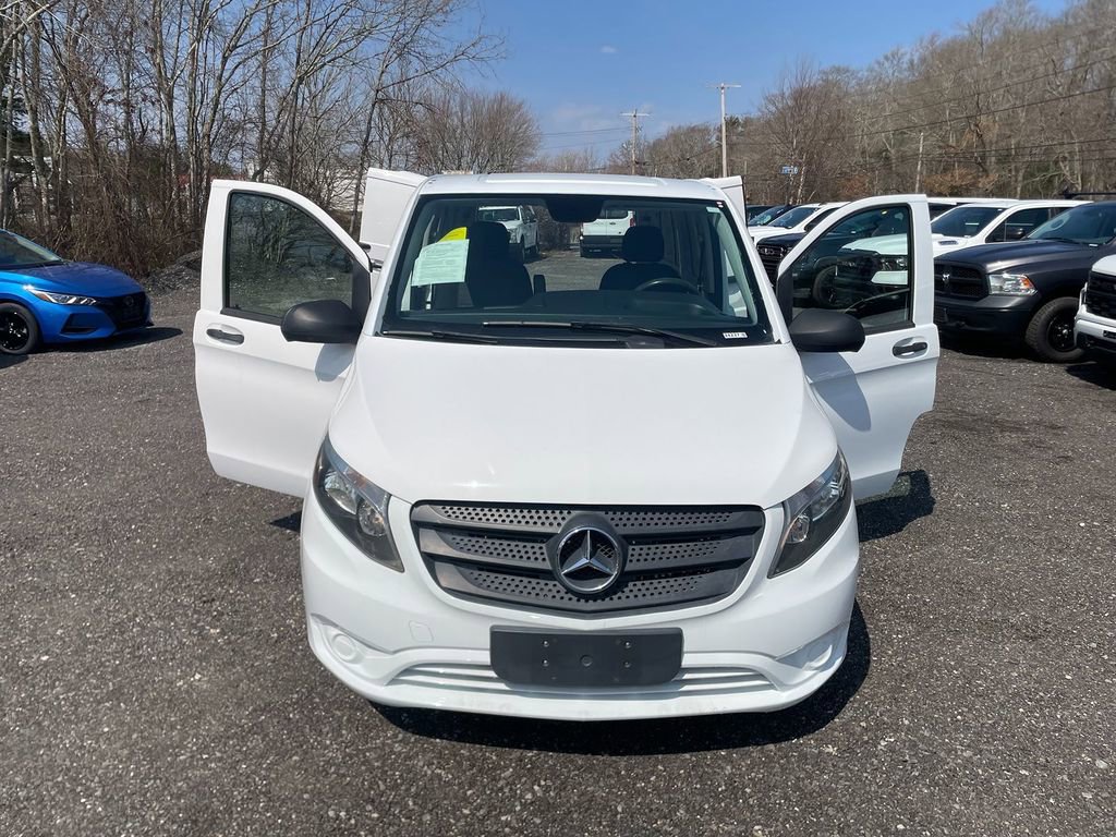Used 2017 Mercedes-Benz Metris image 21