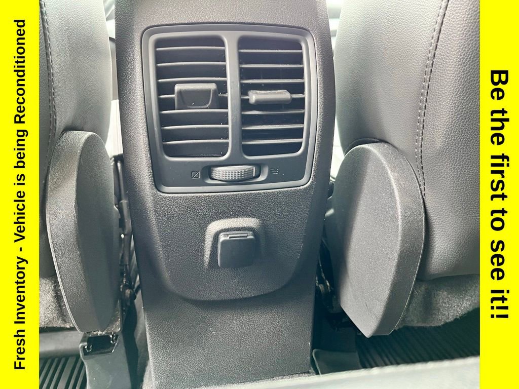 Used 2018 Ford Escape SEL AWD/4WD image 32