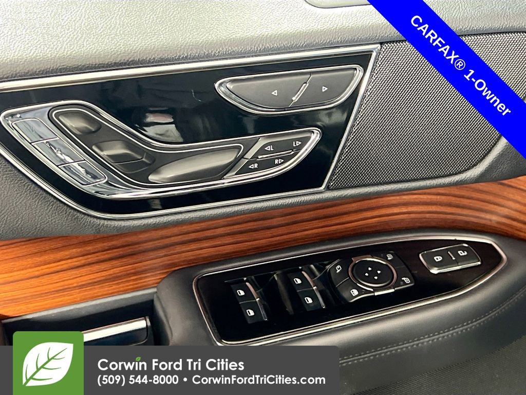 Used 2024 Lincoln Navigator Reserve image 12