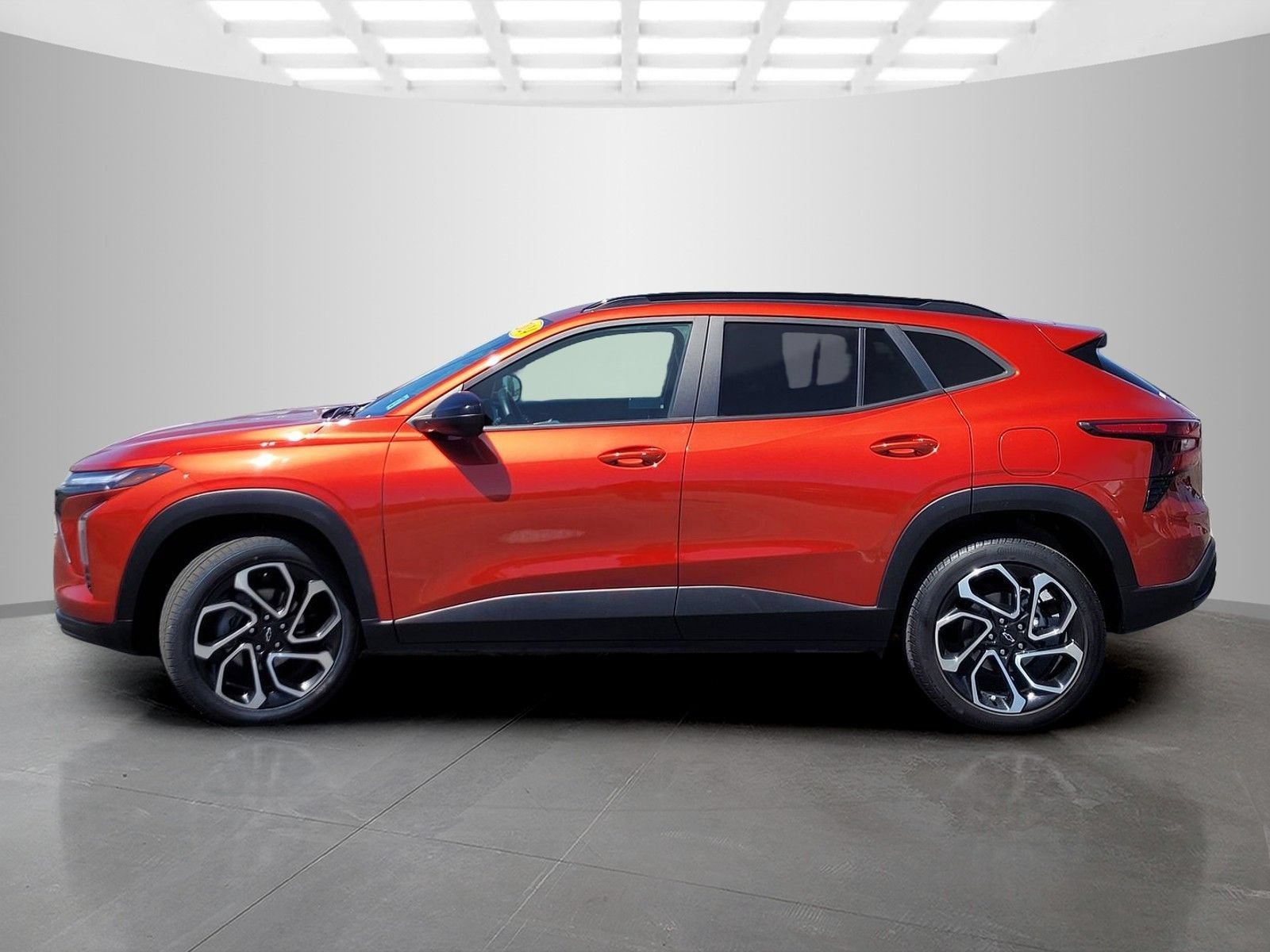 Used 2024 Chevrolet Trax RS FWD image 8