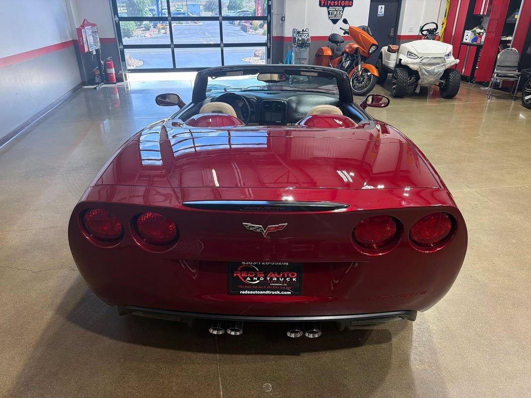 Used 2006 Chevrolet Corvette Convertible w/ Preferred Equipment Group RWD image 7