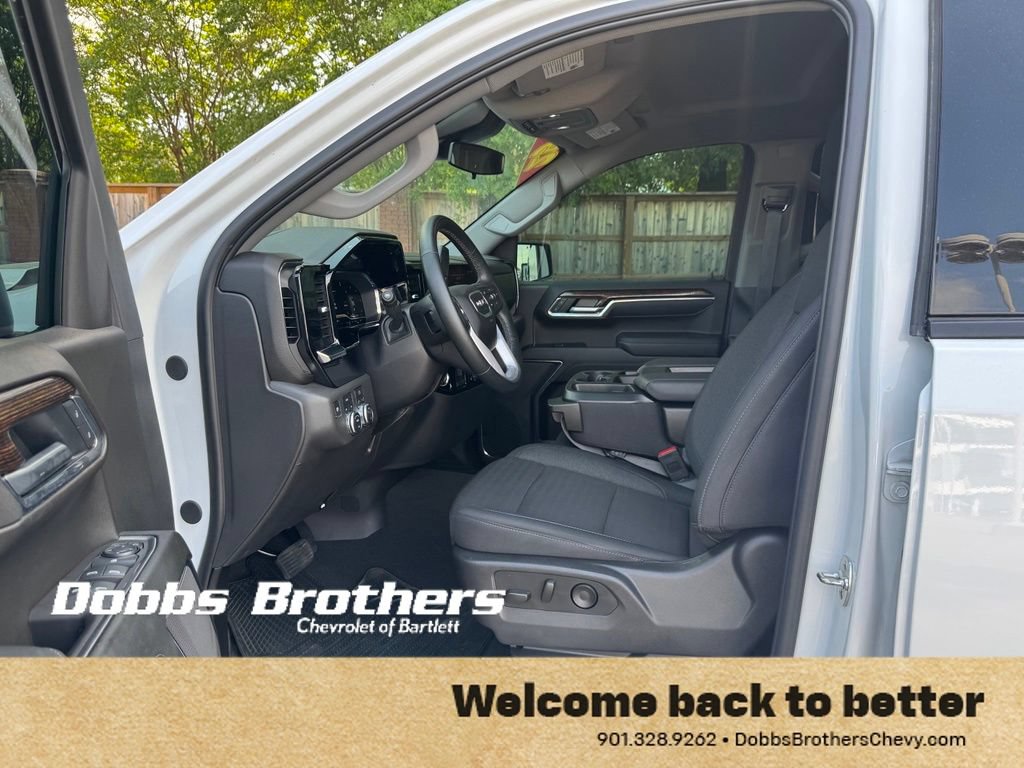 Used 2025 GMC Sierra 1500 Elevation AWD/4WD image 9
