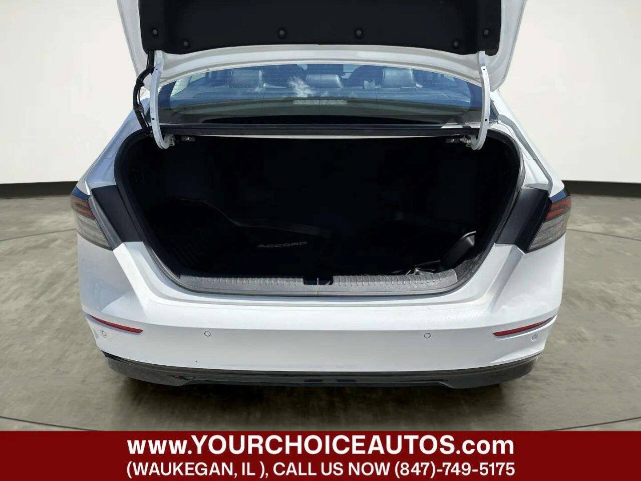 Used 2024 Honda Accord EX-L image 13