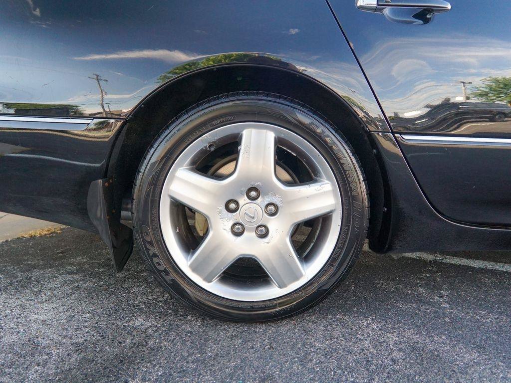Used 2006 Lexus LS 430 w/ Modern Luxury Pkg RWD image 10