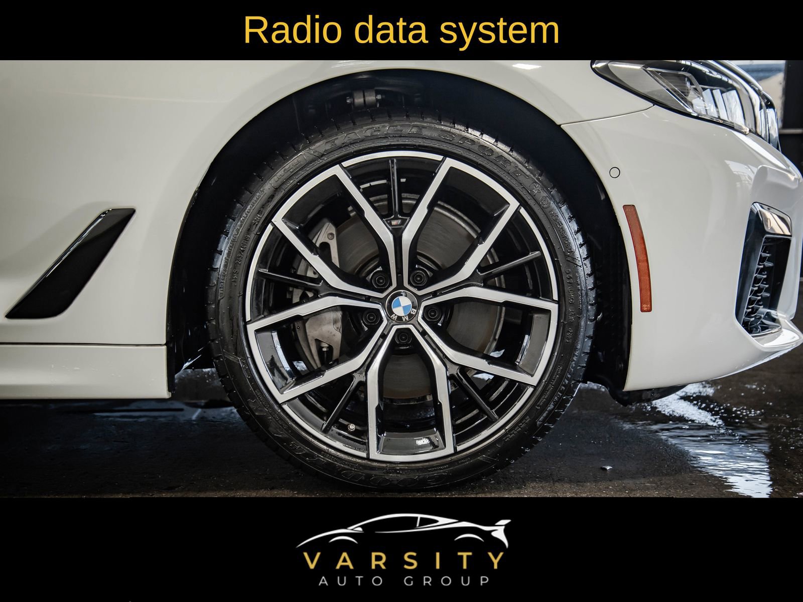Used 2021 BMW 540i w/ Executive Package image 29