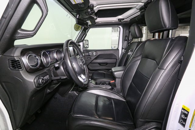 Used 2021 Jeep Wrangler Unlimited Sahara image 36