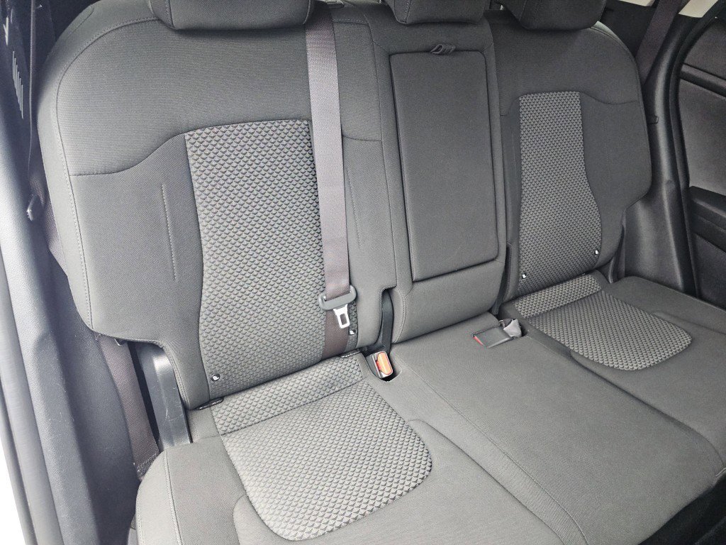 Used 2023 Kia Sportage LX image 25