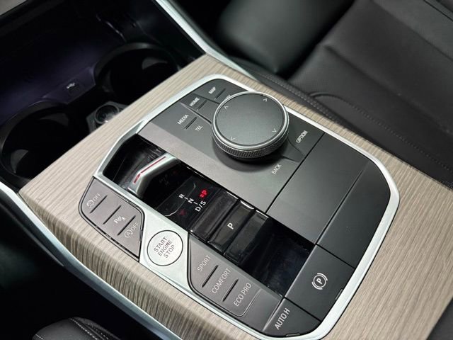 Used 2025 BMW 330i xDrive Sedan image 21