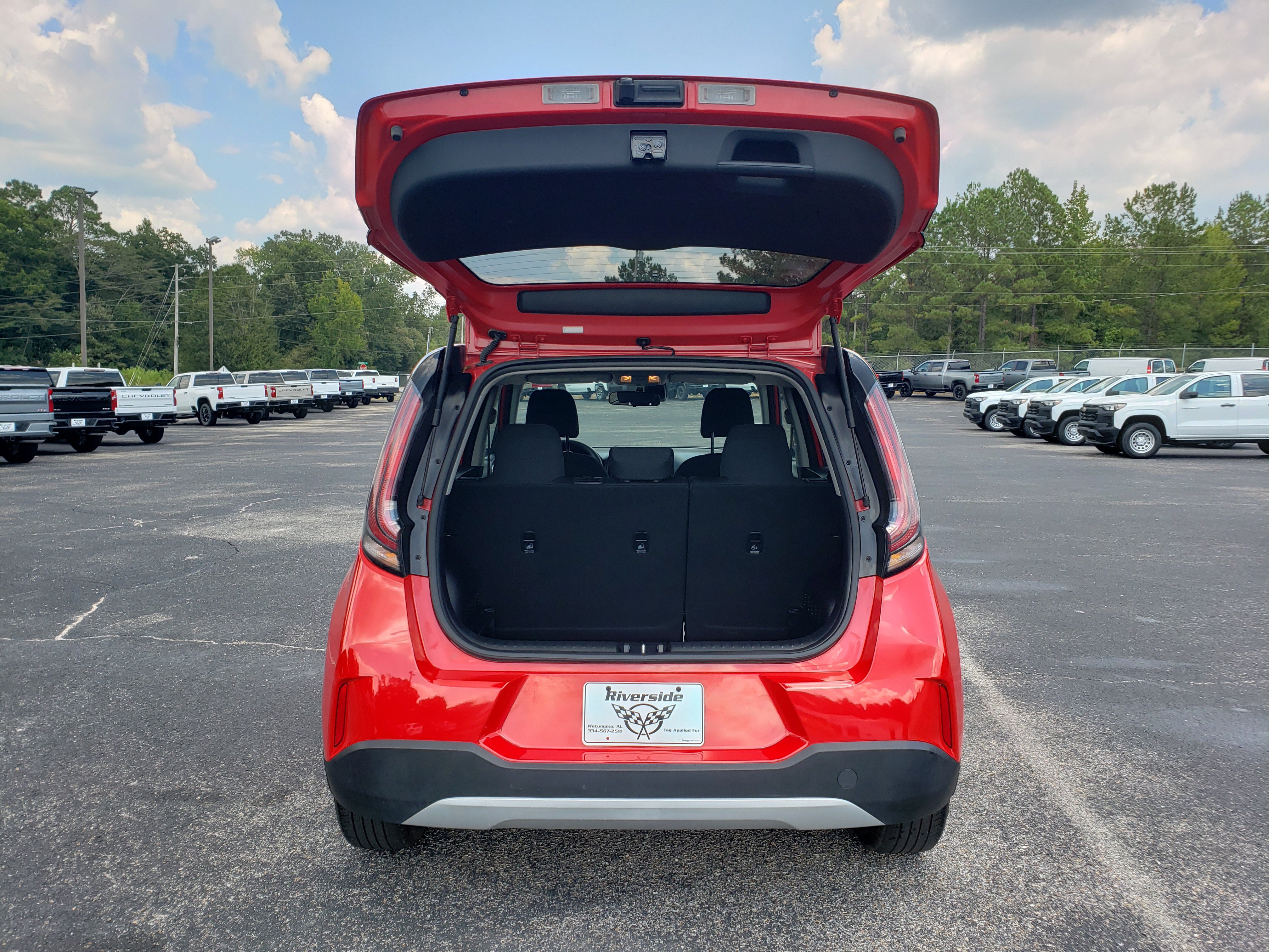 Used 2023 Kia Soul LX FWD image 9