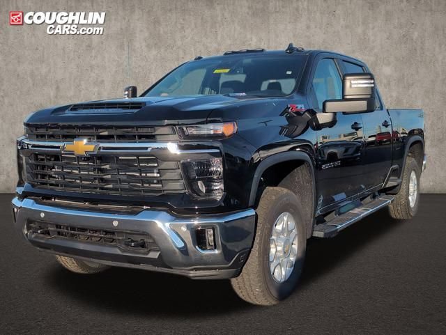 New 2026 Chevrolet Silverado 2500 LT w/ All Star Edition AWD/4WD image 3