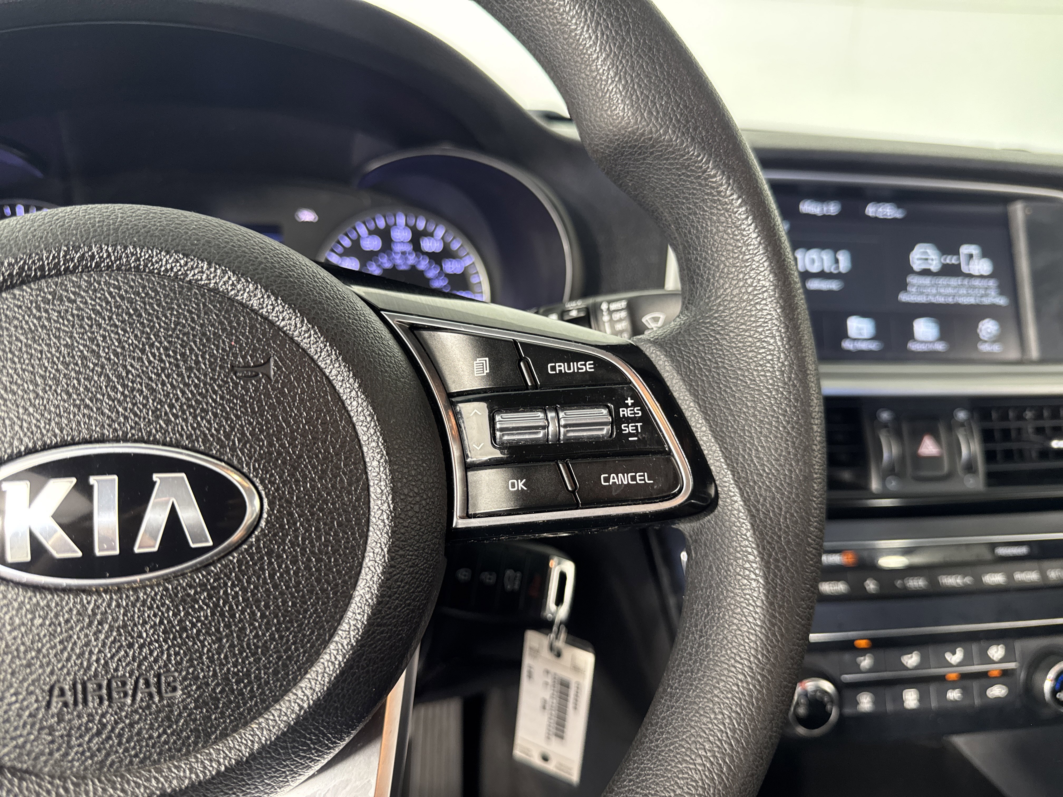 Used 2020 Kia Optima LX FWD image 22