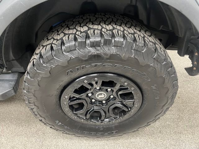 Used 2023 Ford Bronco Wildtrak image 16