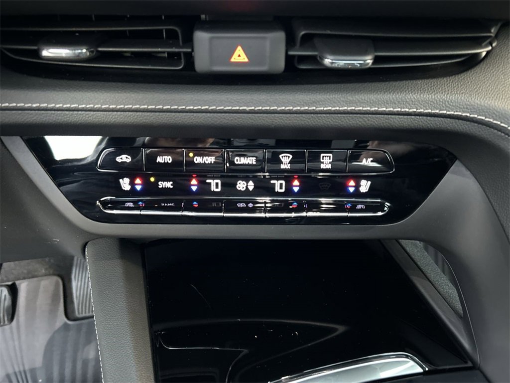 Used 2021 Buick Envision Avenir image 21