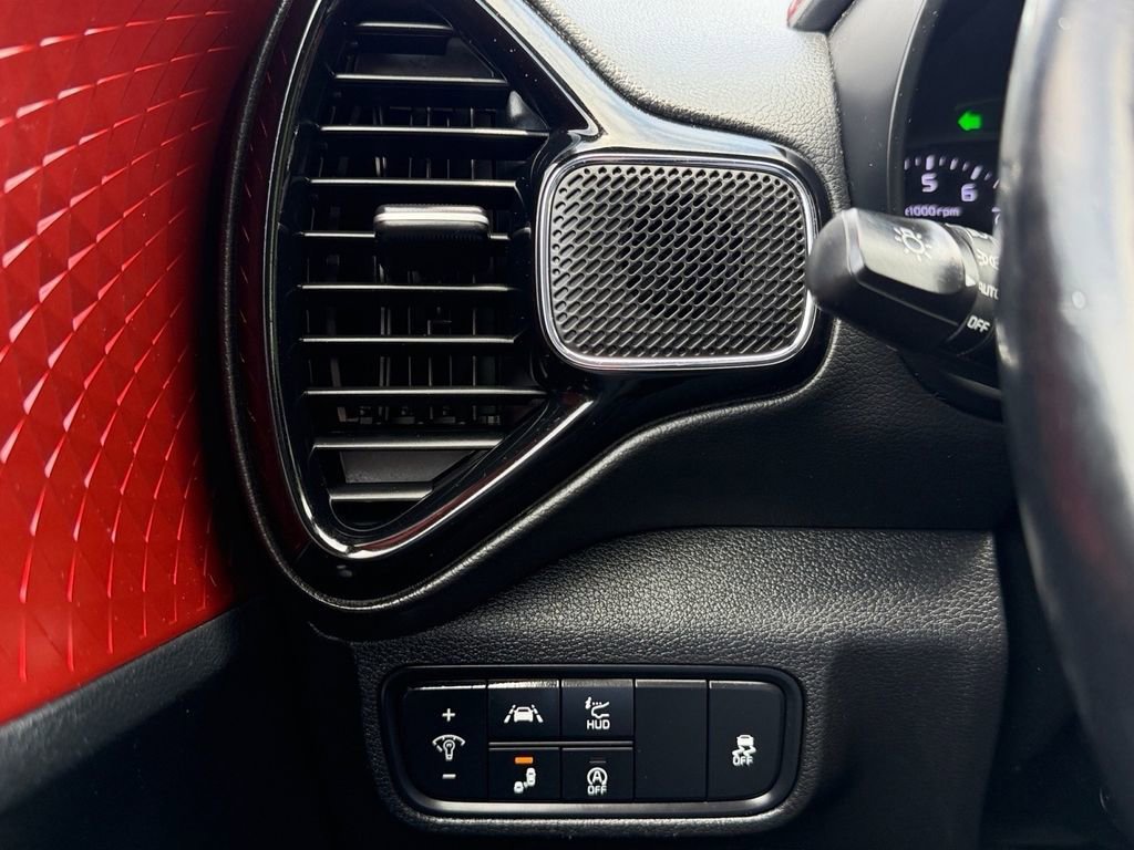 Used 2021 Kia Soul Turbo FWD image 21