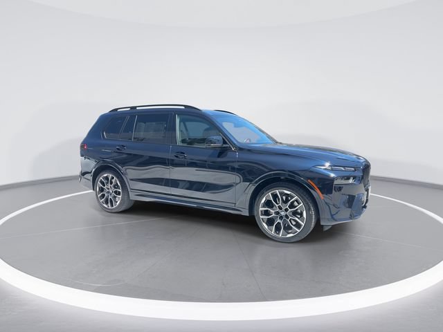 Used 2026 BMW X7 M60i AWD/4WD image 2