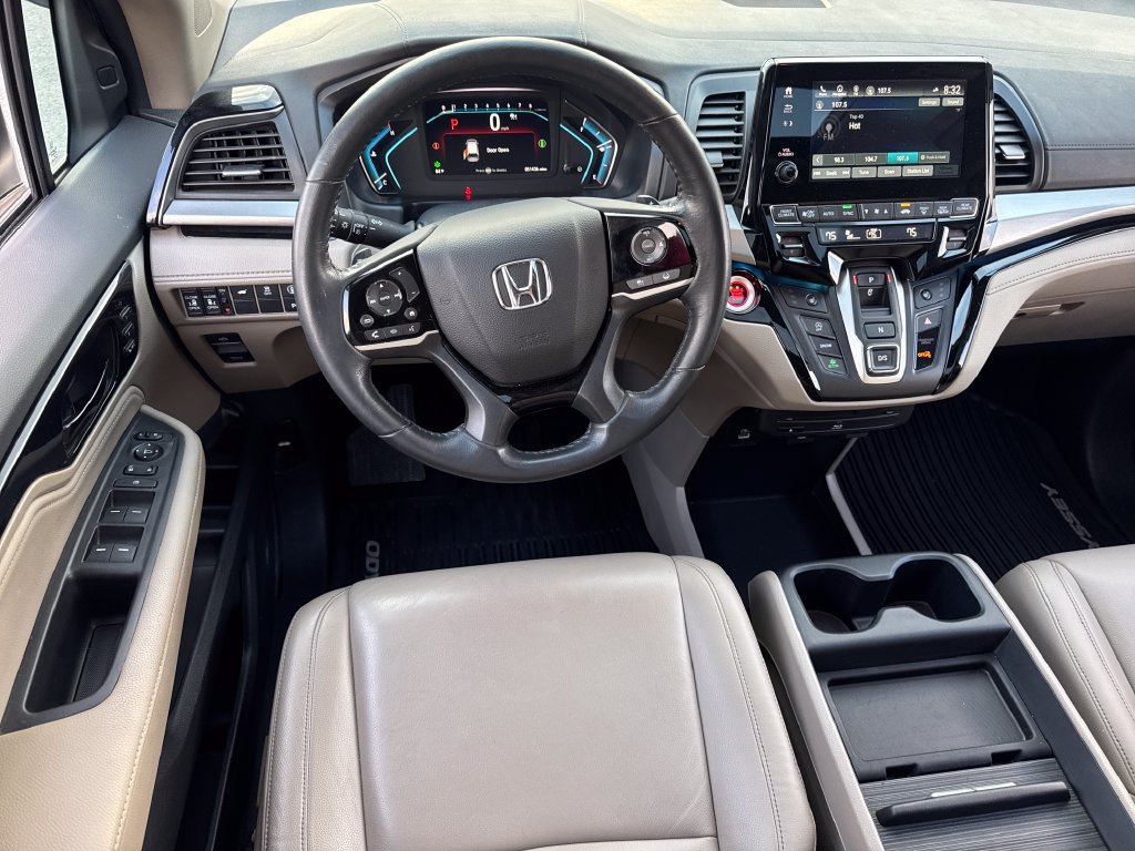 Used 2023 Honda Odyssey Touring image 14