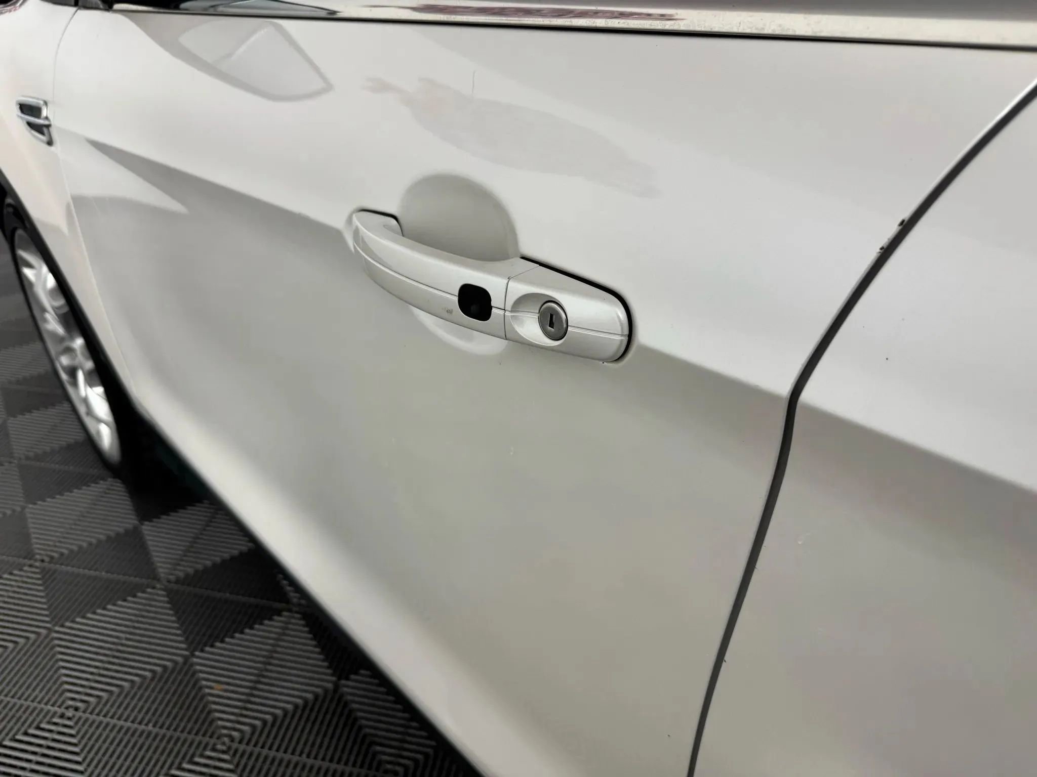 Used 2014 Ford Escape Titanium w/ Equipment Group 401A image 27